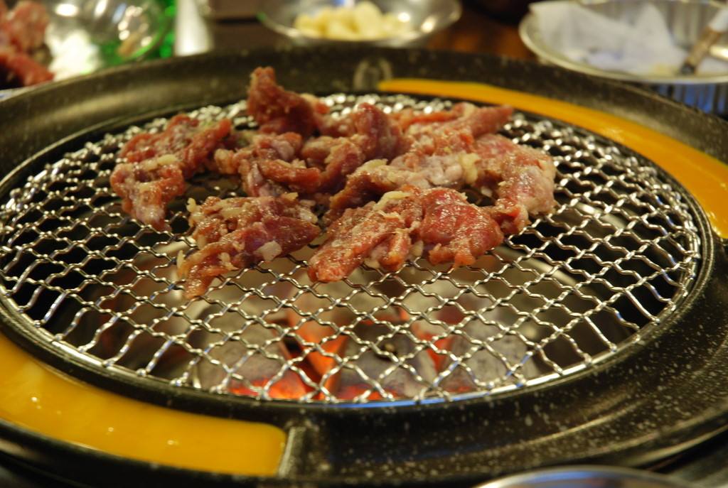 韩式纸上烤肉